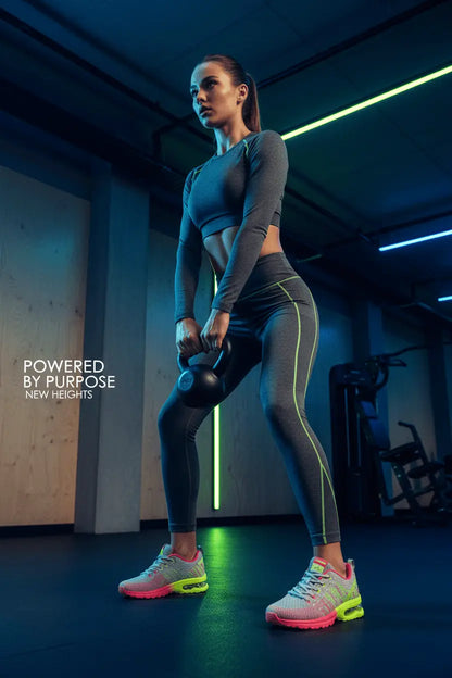 Chic Runner Sneakers Black 40 TwinTilt Steel Pet Feeder