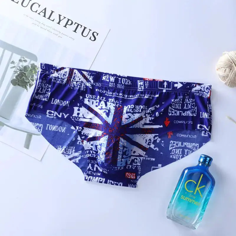 Men's Ice Silk Underwear for Summer Comfort Pick chrysanthemum L TwinTilt Steel Pet Feeder