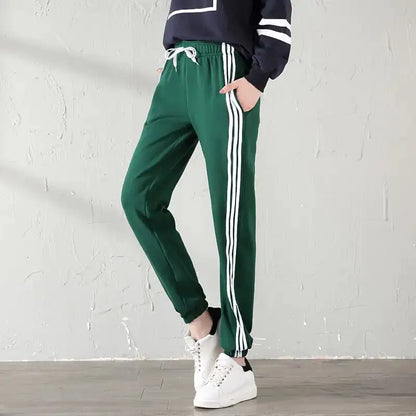 Velvet Sport Watch & Casual Warm Loose Pants for Women Black M TwinTilt Steel Pet Feeder