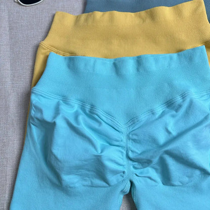 Women's Yoga Shorts Black XS TwinTilt Steel Pet Feeder