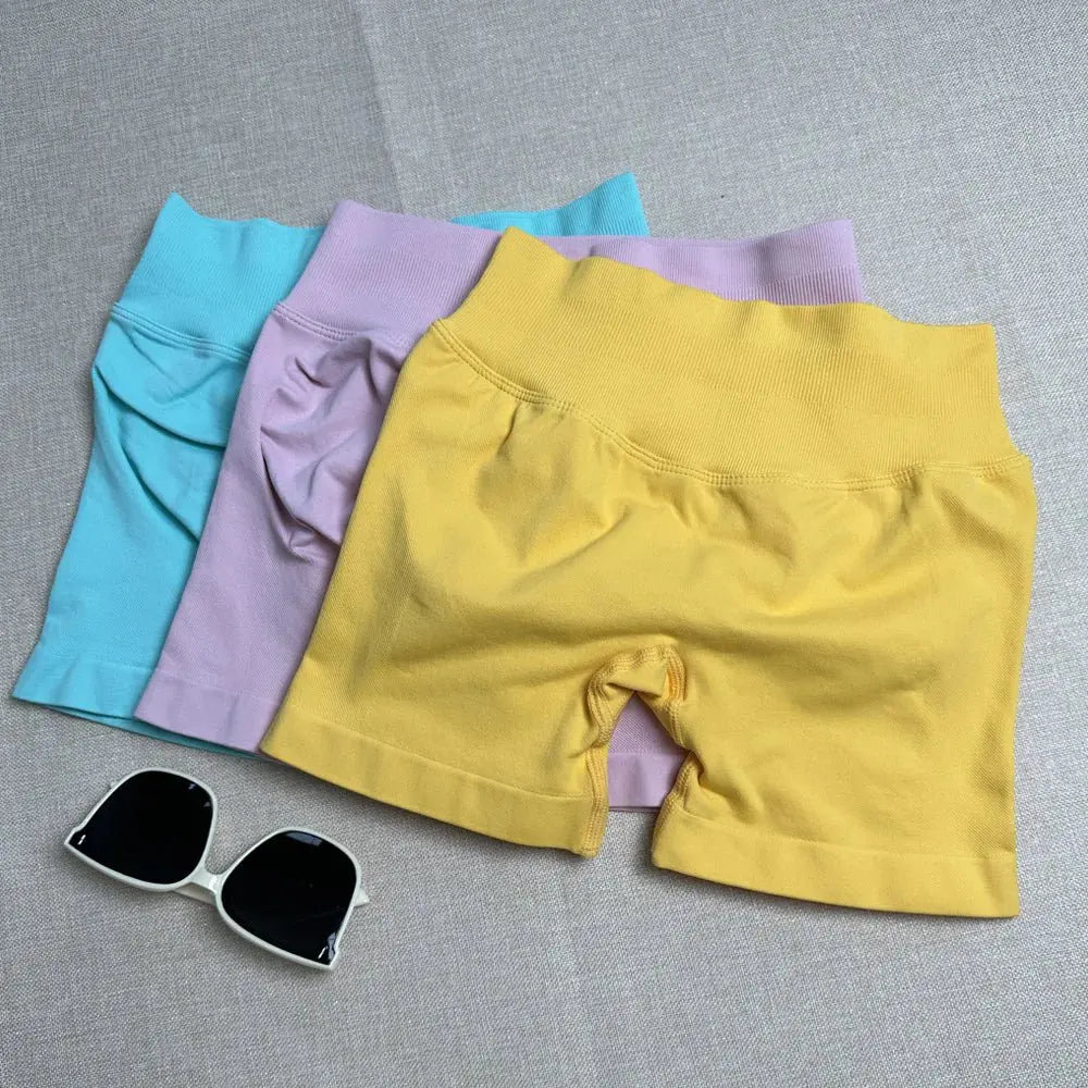 Women's Yoga Shorts Gray M TwinTilt Steel Pet Feeder